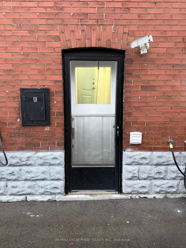 Lower - 22 Graham Avenue N