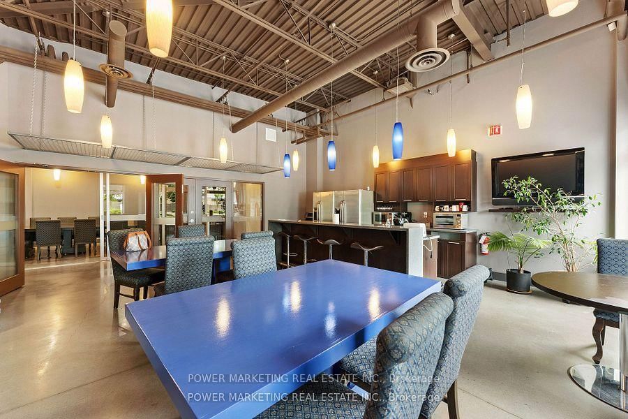 500 Lacolle Way - Photo 5