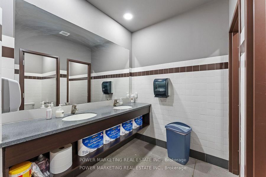 500 Lacolle Way - Photo 9