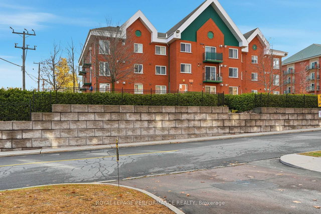 112 - 1101 Clement Street