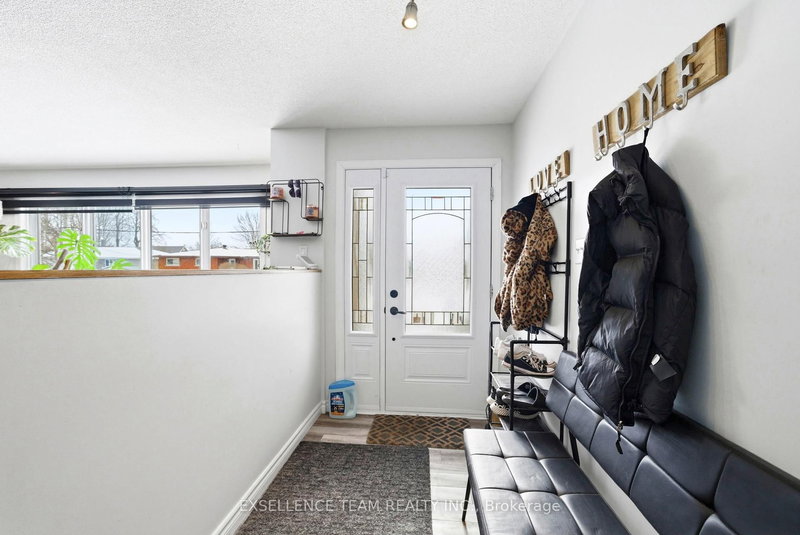 103 St. George St W, North Glengarry, K0C 1A0 | Image 3