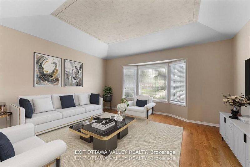 127 Owens St, Pembroke, K8A 8K1 | Image 3