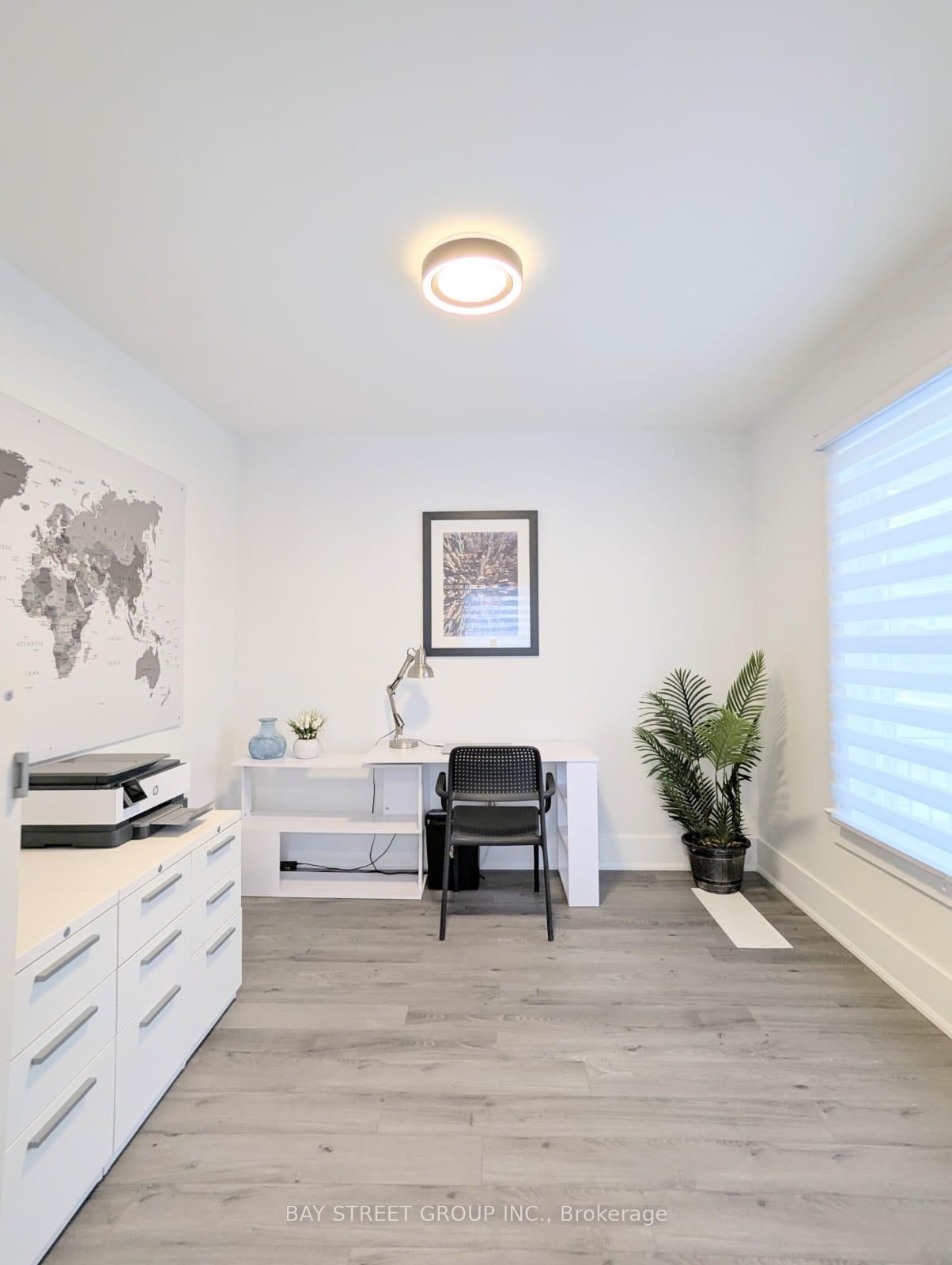 Detached House for sale at 34 Tasker Street, St. Catharines, Ontario, L2R 3Z8 - E. Chester - MLS: X12810358