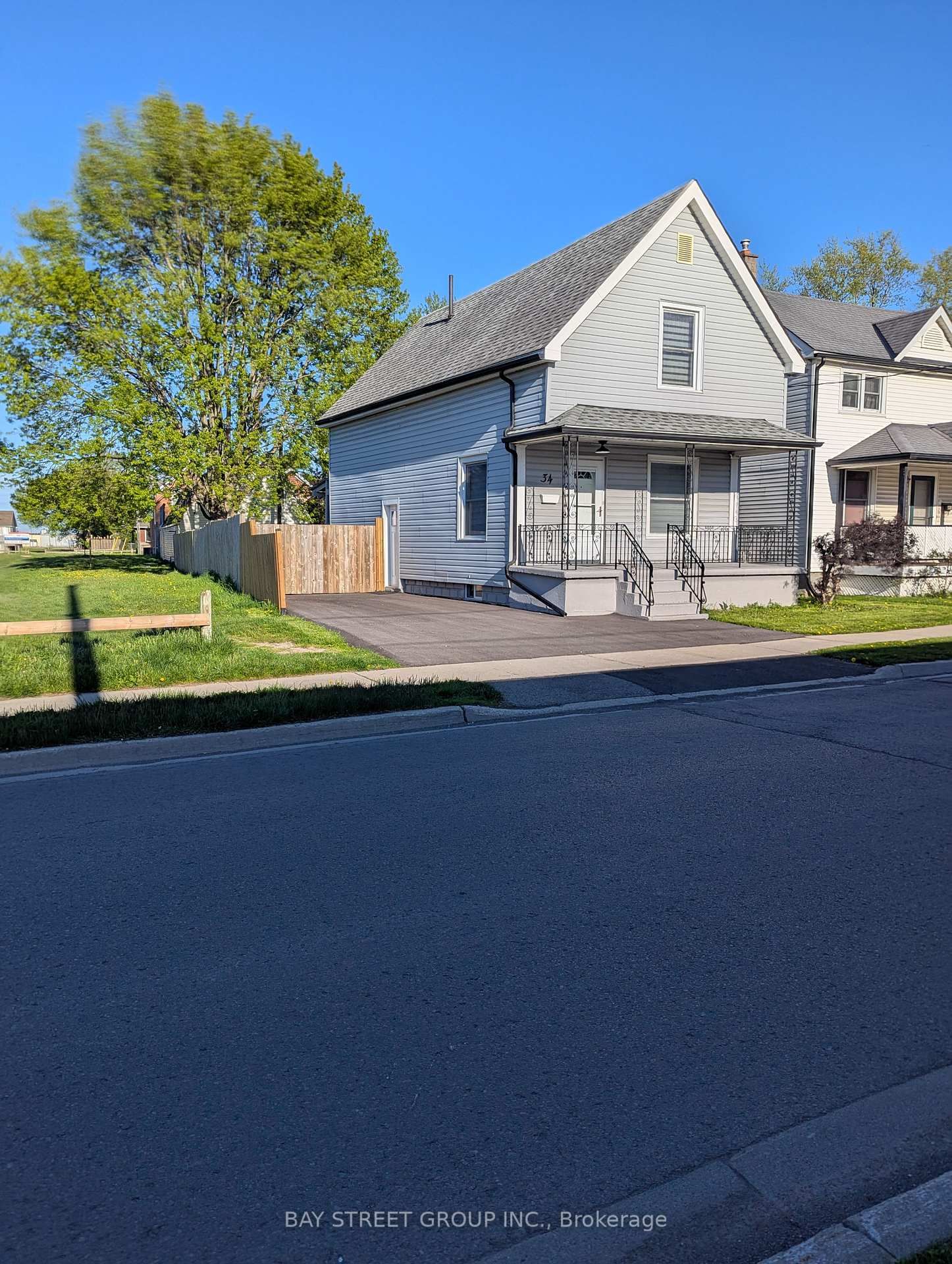 34 Tasker Street • St. Catharines, ON photo 20