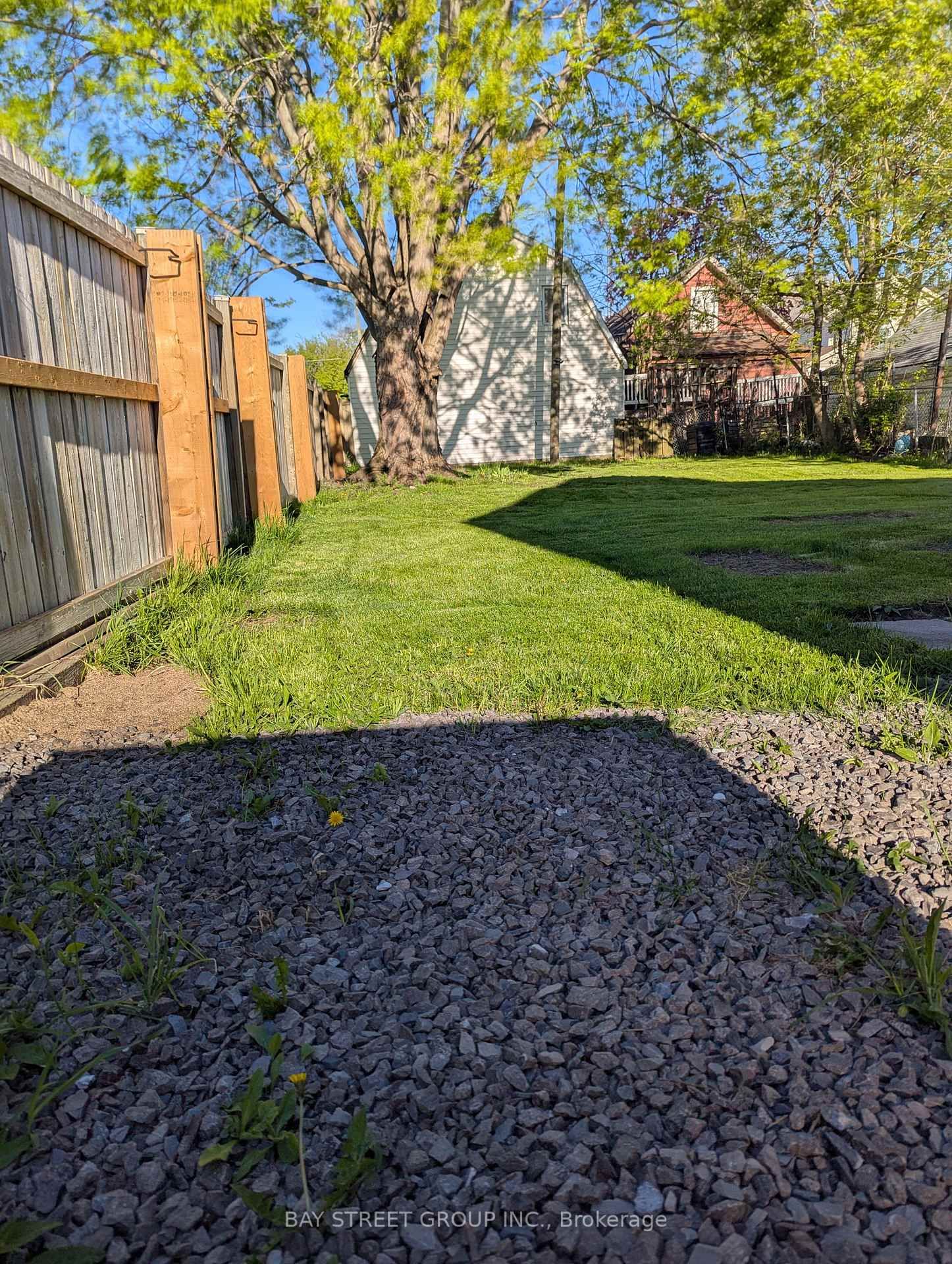 34 Tasker Street • St. Catharines, ON photo 21
