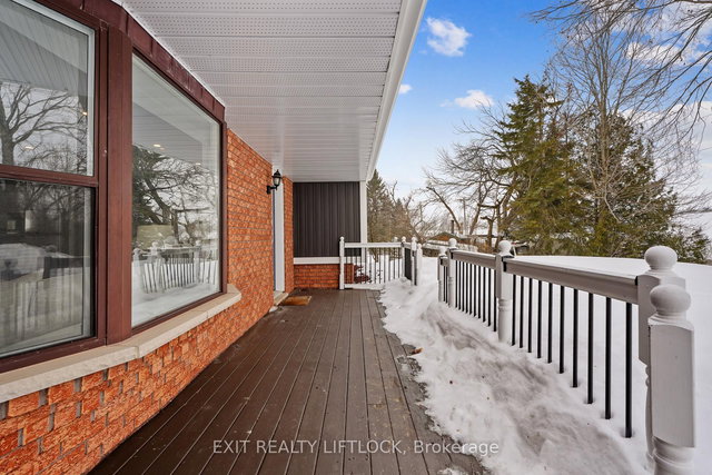 1018 Meadowview Road