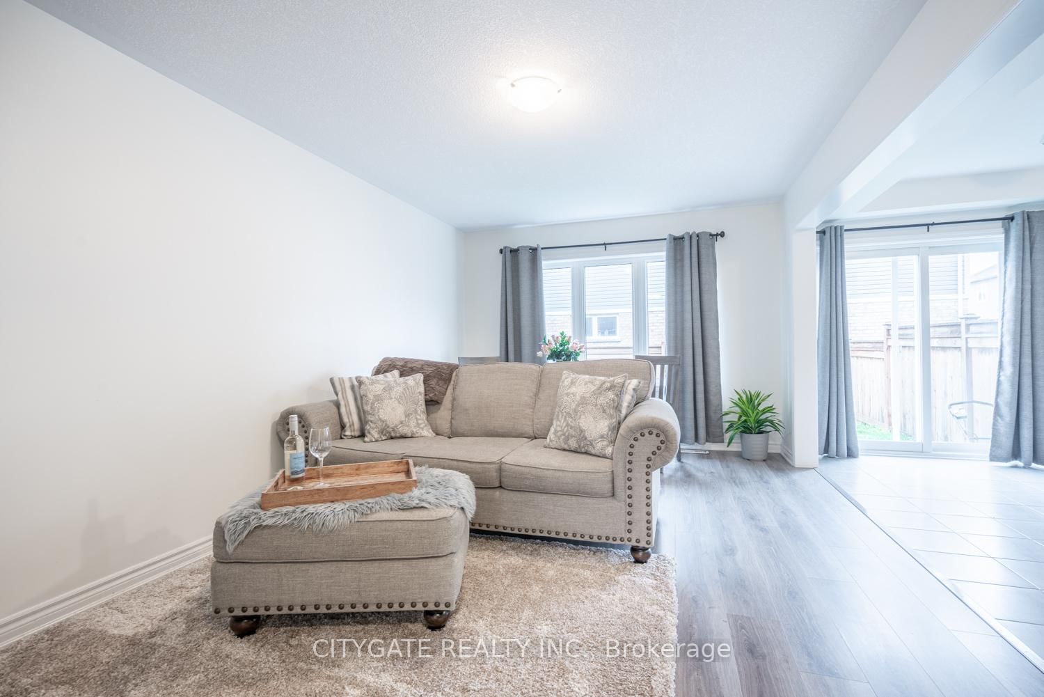 Townhouse for sale at 69 Mcmonies Drive, Hamilton, Ontario, L8B 0A5 - Waterdown - MLS: X12810870