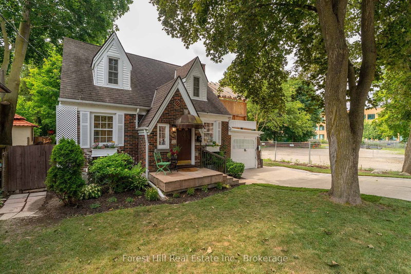 161 Herbert St, Waterloo, N2J 1T3 | Image 3