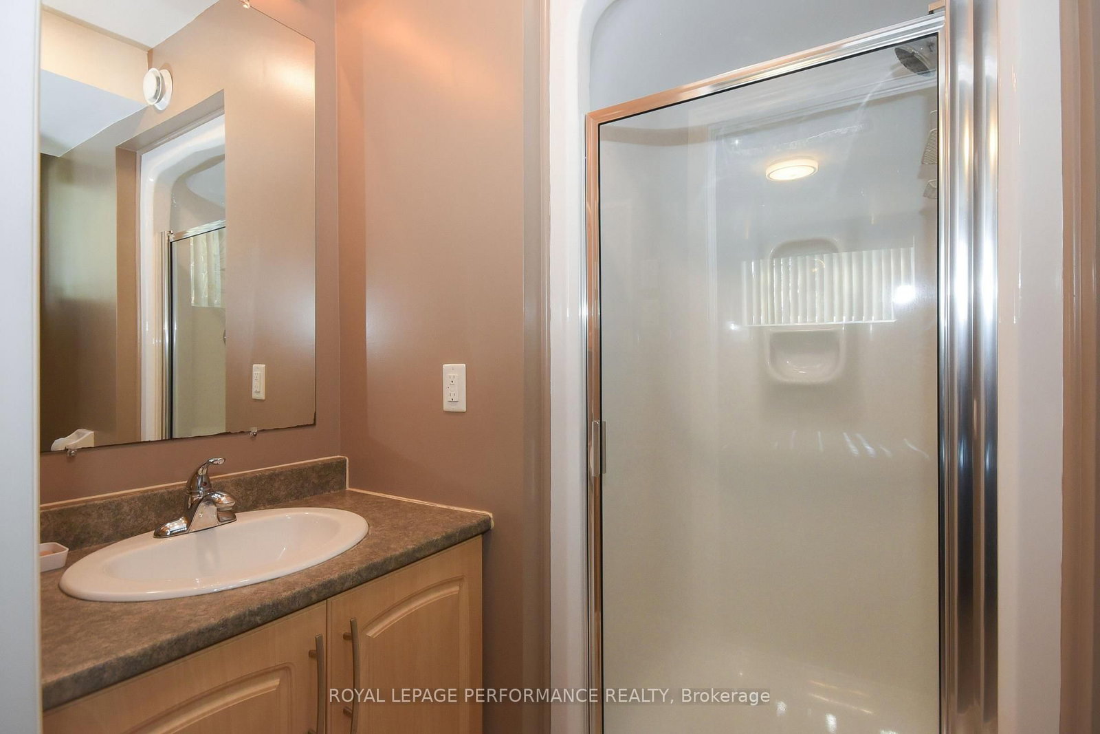 35 Cloverloft Court • Stittsville, ON photo 10