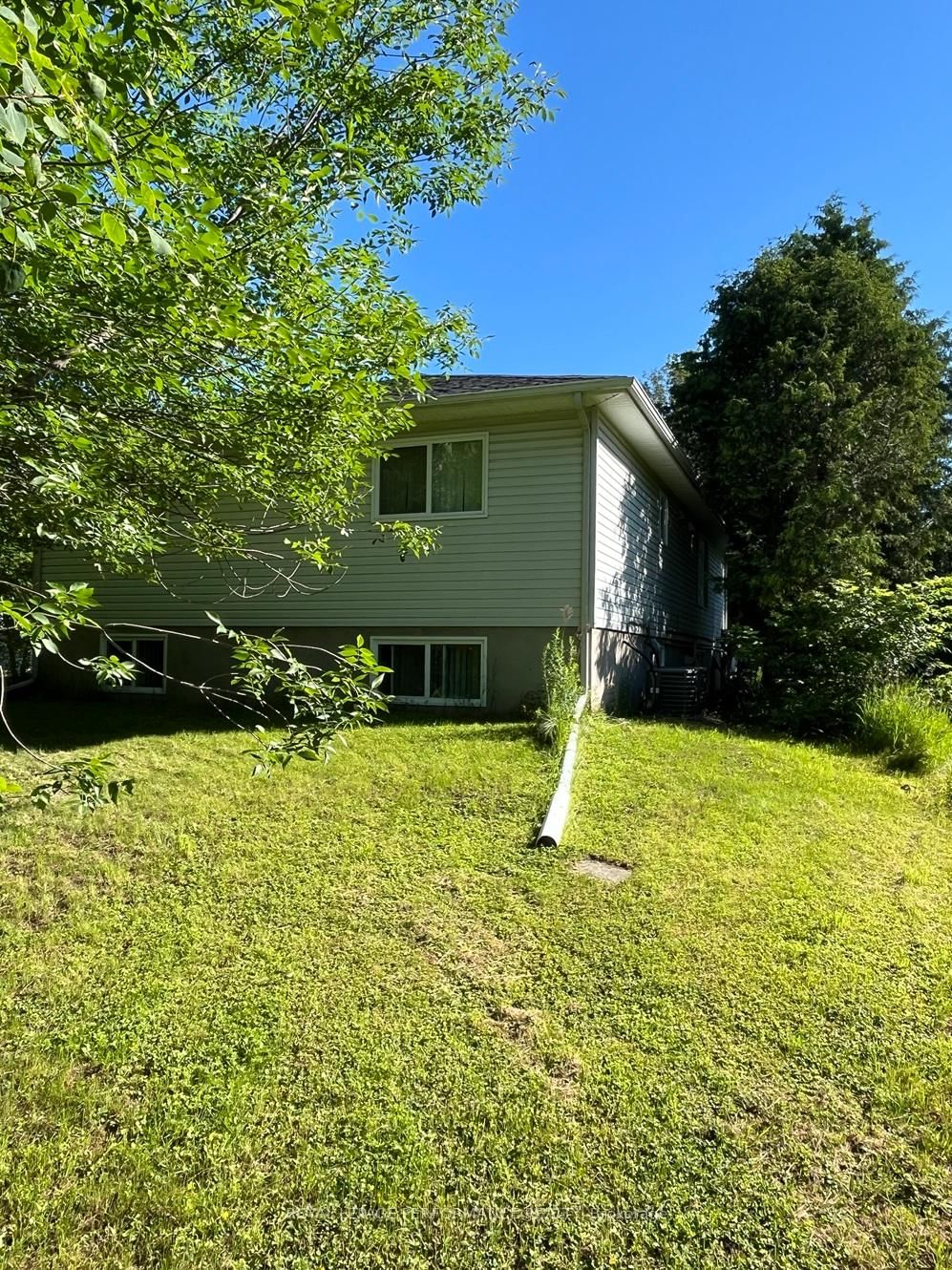 35 Cloverloft Court • Stittsville, ON photo 48