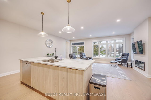 12 - 205 St. David's Road