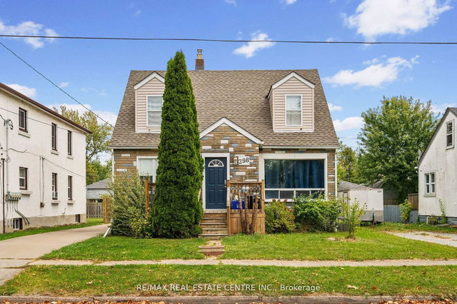 main and upper - 298 Wallace Avenue S