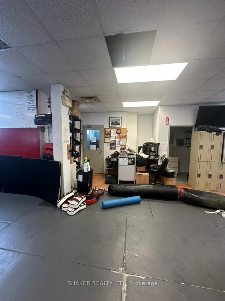 1181 Rockingham Avenue - Photo 6