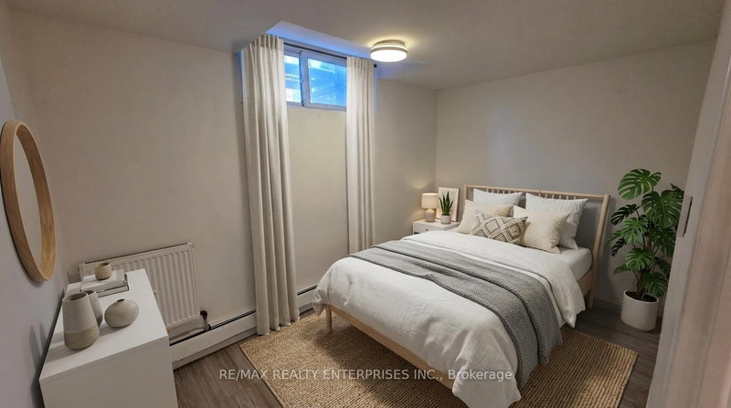 home for lease on 4-142 Emerald Street S