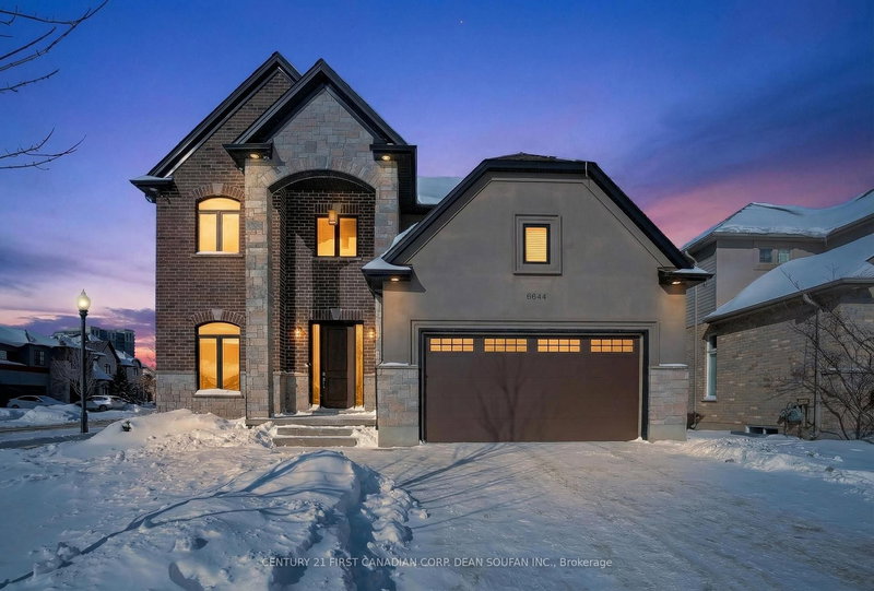 home for sale on 6644 Upper Canada Crossing