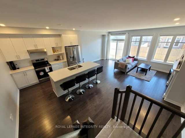 699 Taliesin Crescent