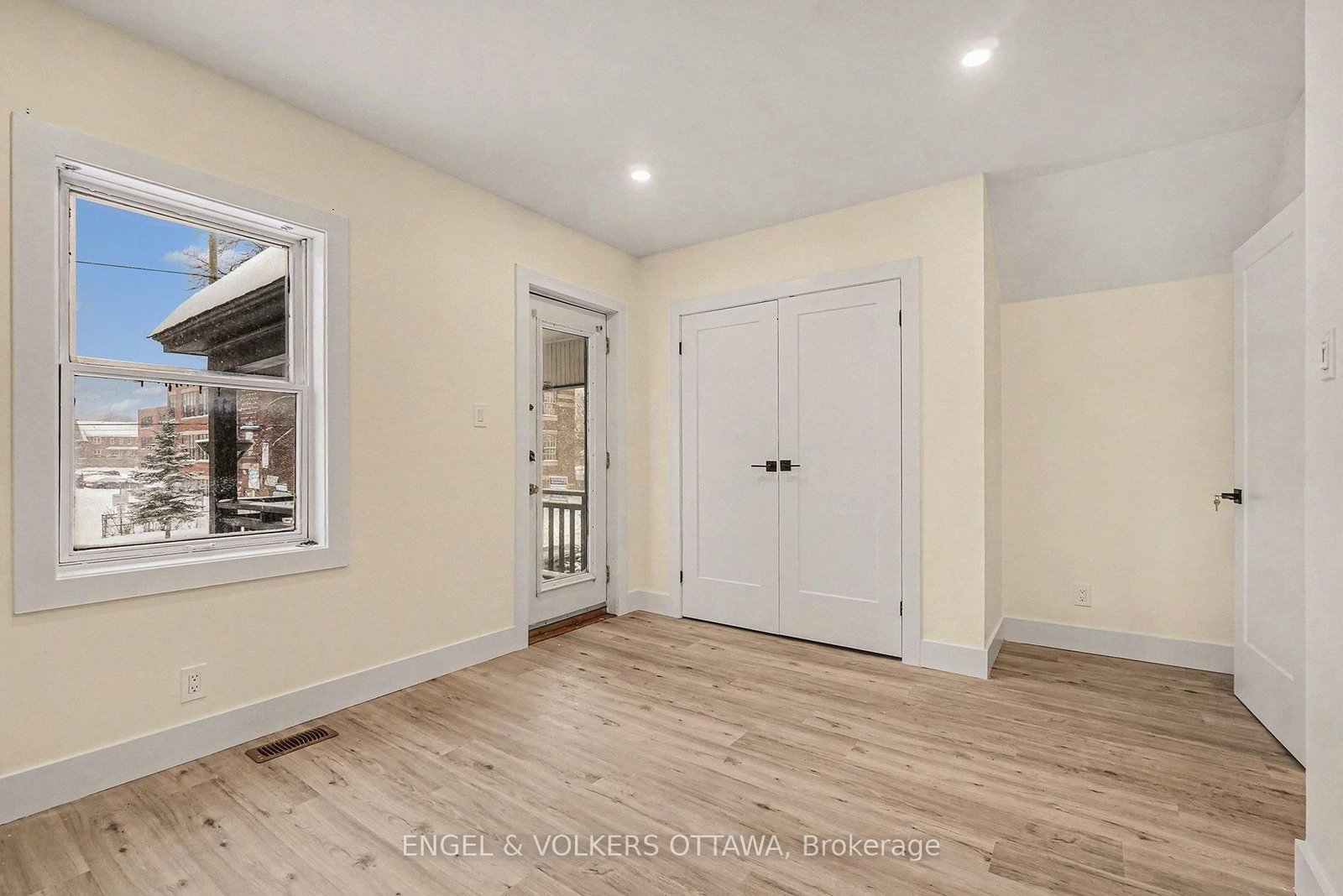 97 Main Street, Unit 2 - Photo 4