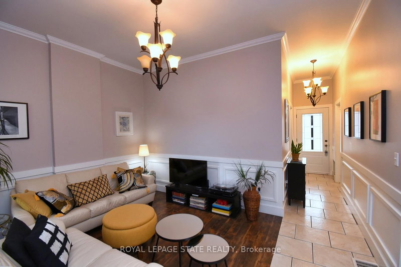 113 Steven St, Hamilton, L8L 5N7 | Image 3