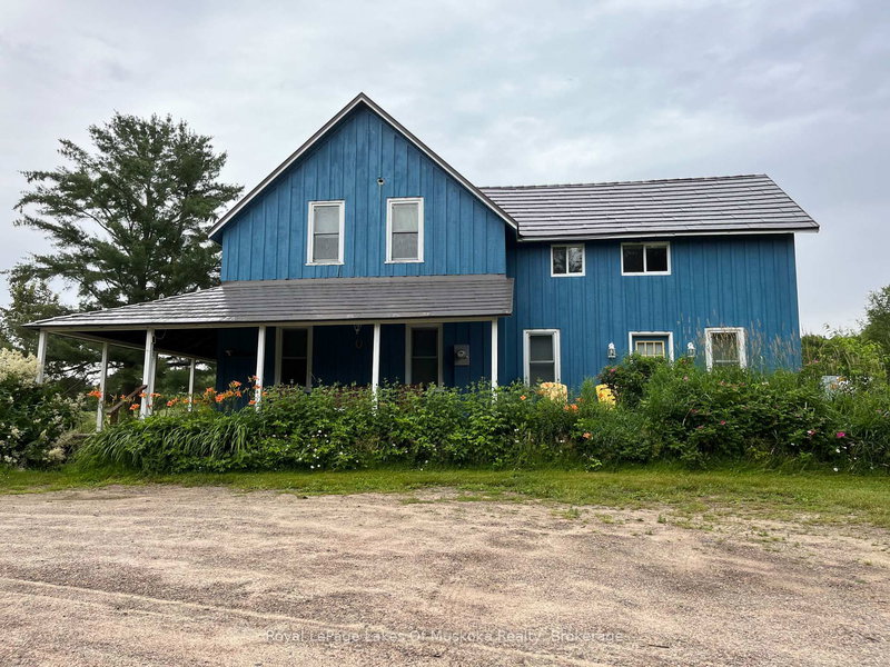2245 Ahmic Lake Rd, Magnetawan, P0A 1P0 | Image 3