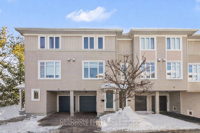 home for sale on 126 Songbird Private