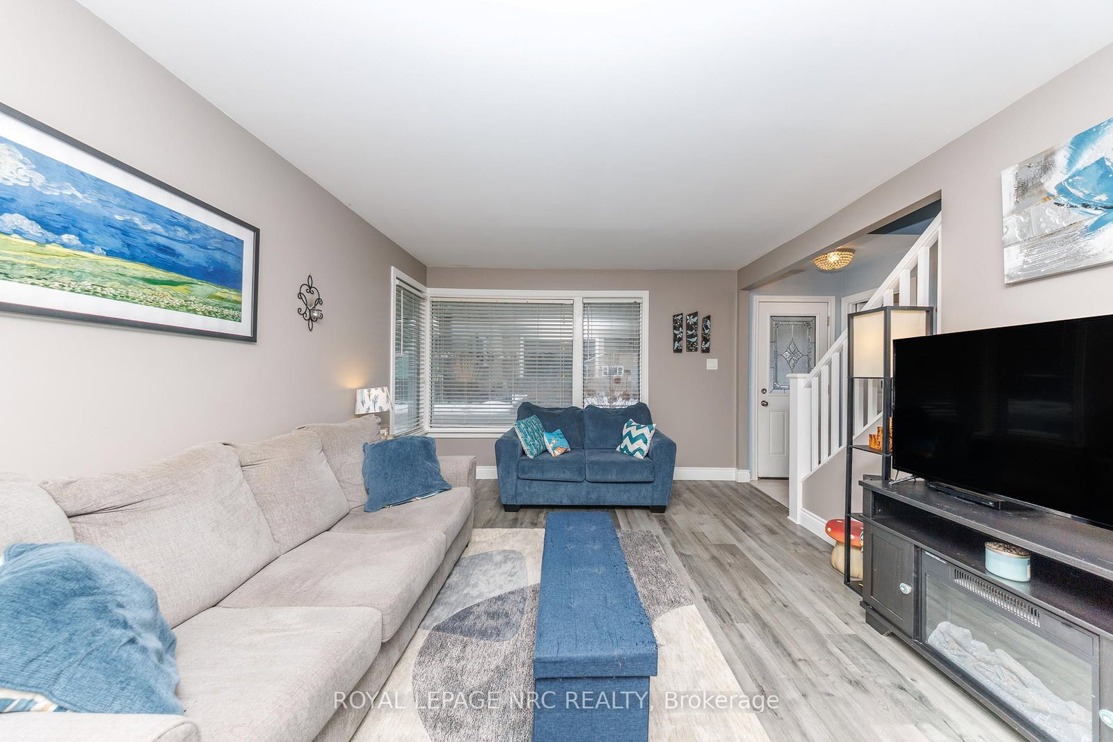 Detached House for sale at 40 Shakespeare Avenue, St. Catharines, Ontario, L2R 6M6 - Haig - MLS: X12813496