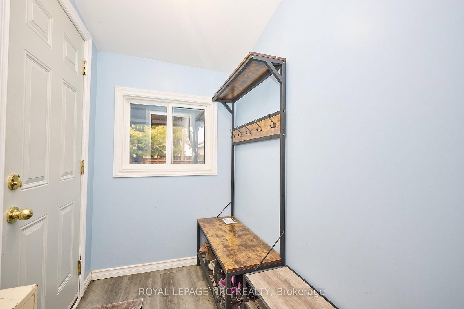 Detached House for sale at 40 Shakespeare Avenue, St. Catharines, Ontario, L2R 6M6 - Haig - MLS: X12813496