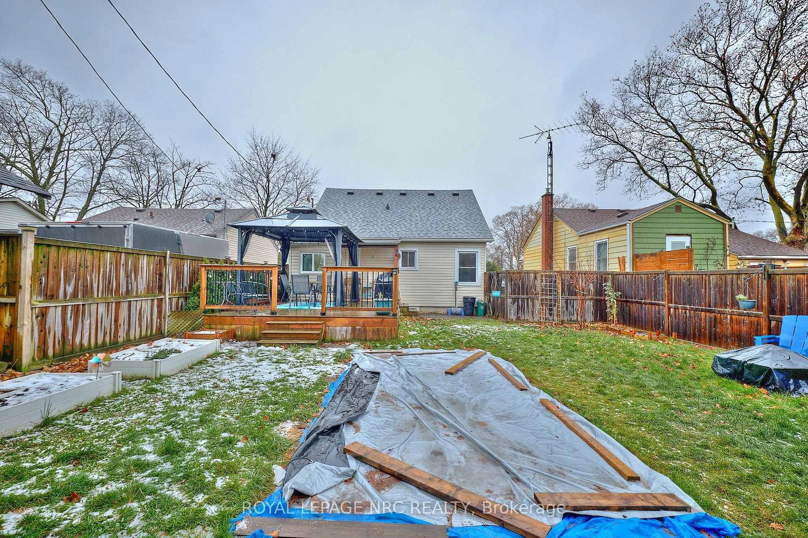 Detached House for sale at 40 Shakespeare Avenue, St. Catharines, Ontario, L2R 6M6 - Haig - MLS: X12813496