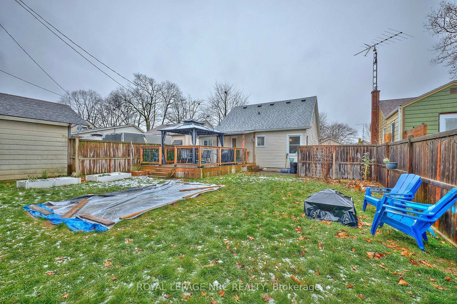 Detached House for sale at 40 Shakespeare Avenue, St. Catharines, Ontario, L2R 6M6 - Haig - MLS: X12813496