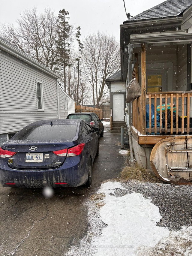 Upper - 8 Rosewood Avenue