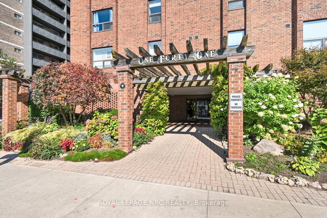 401 - 141 Church Street