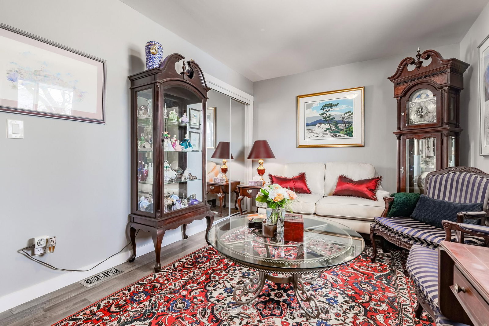 Detached House for sale at 363 Emerick Avenue, Fort Erie, Ontario, L2A 2W8 - Central - MLS: X12814248