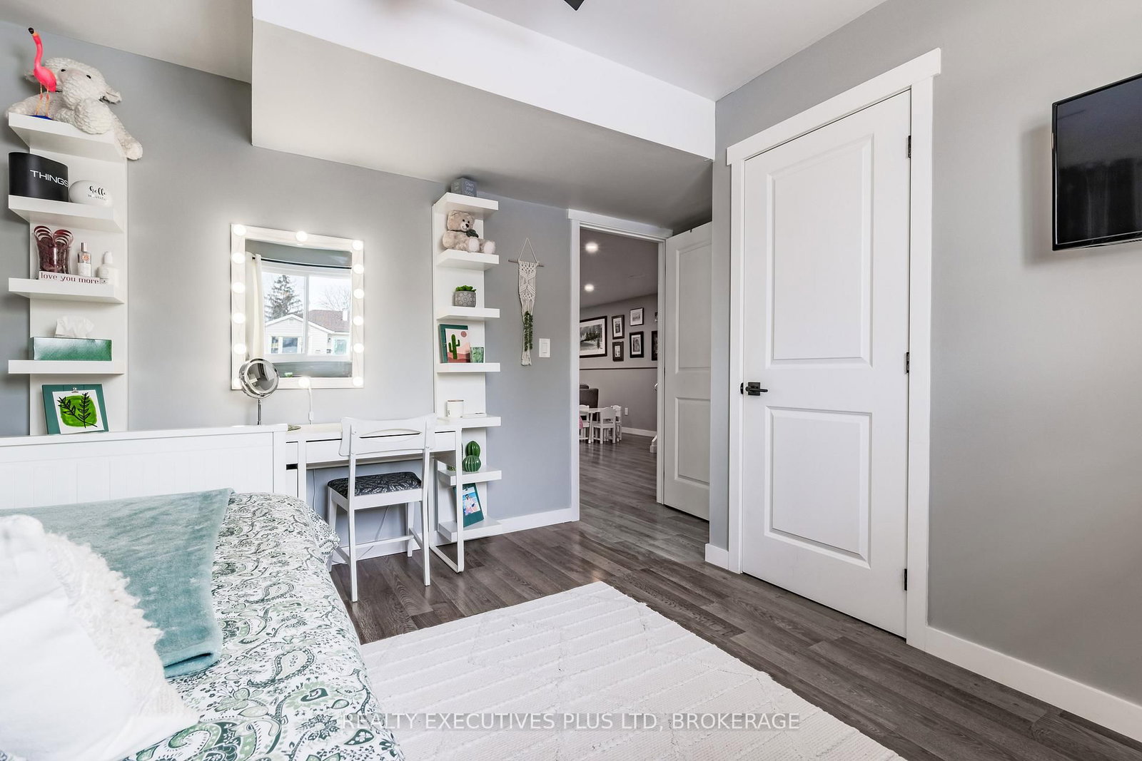 Detached House for sale at 363 Emerick Avenue, Fort Erie, Ontario, L2A 2W8 - Central - MLS: X12814248