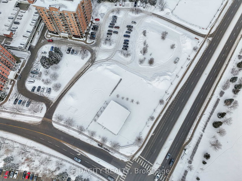 300 Central Park Dr, Ottawa, K2E 1A9 | Image 3