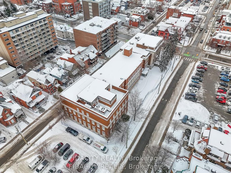 330 Gilmour St, Ottawa, K2P 2P6 | Image 2