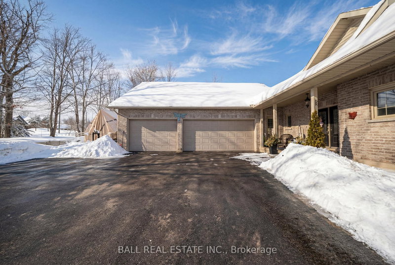 2172 Katchewanooka Crt, Selwyn, K0L 3G0 | Image 3