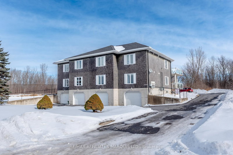 1133 Carleton St, Cornwall, K6H 7N8 | Image 3