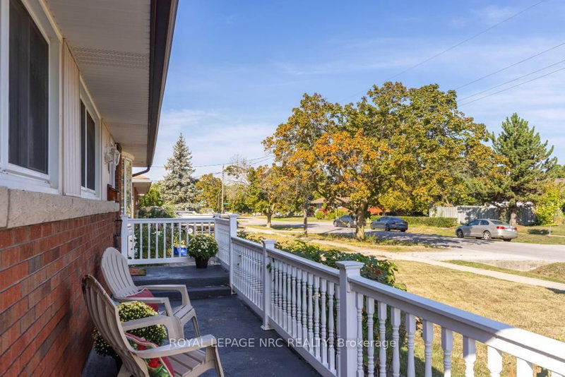 10 Ridgeview Ave, St. Catharines, L2M 6B3 | Image 3
