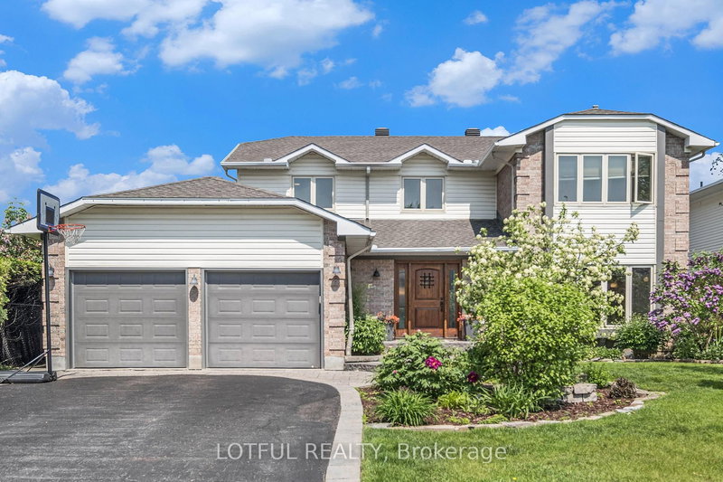home for lease on 6118 VOYAGEUR Drive