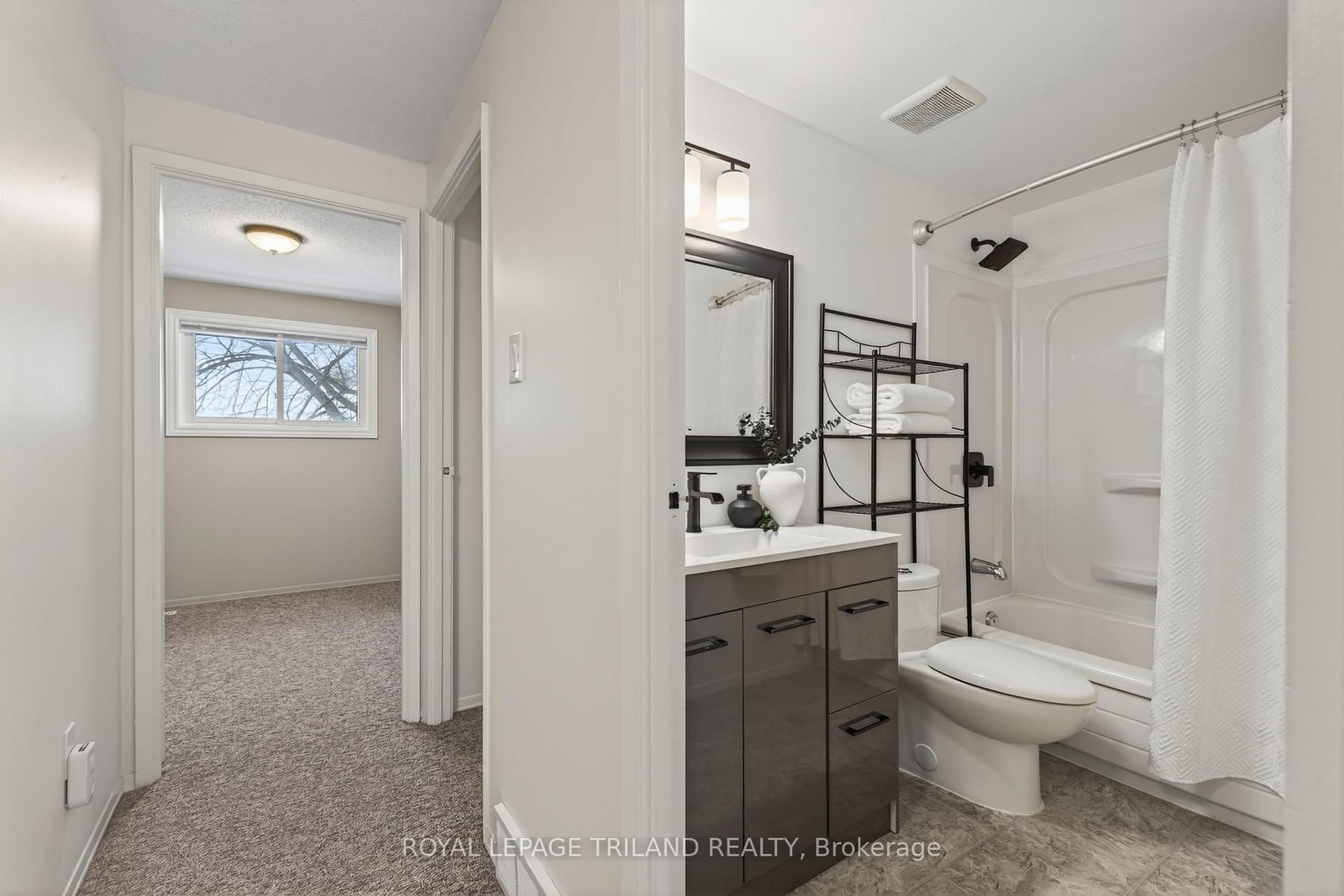 Townhouse for sale at 29-470 Second Street, London East, Ontario, N5V 3X4 - East H - MLS: X12815620