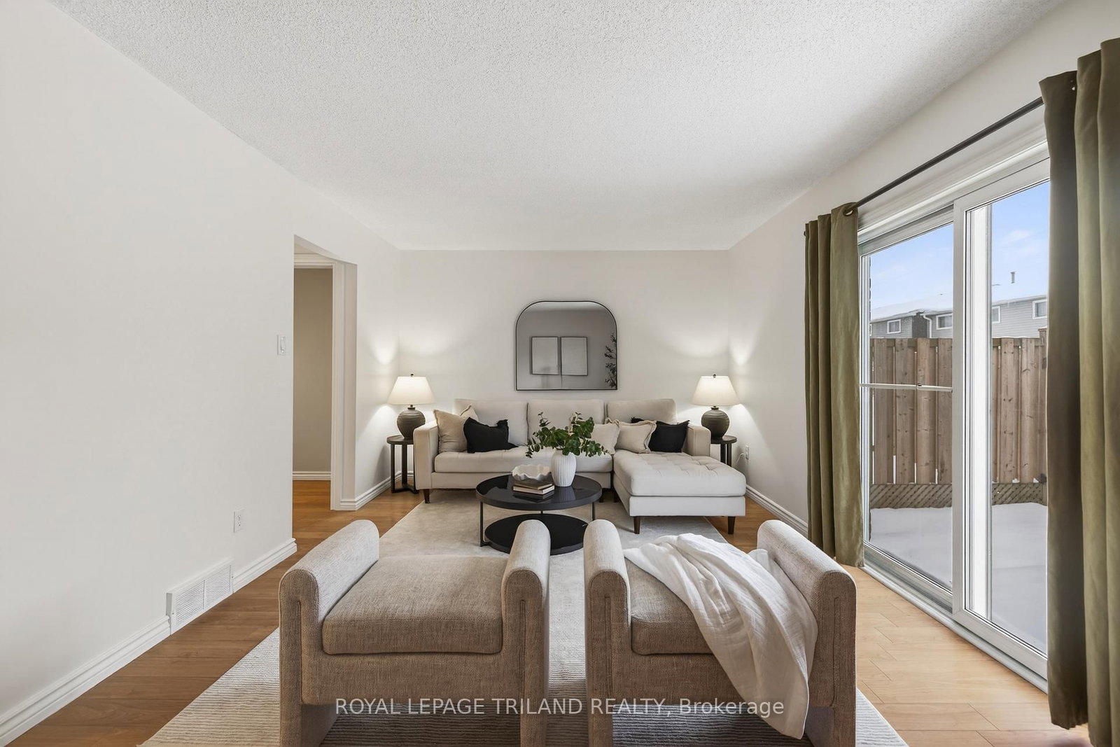 Townhouse for sale at 29-470 Second Street, London East, Ontario, N5V 3X4 - East H - MLS: X12815620