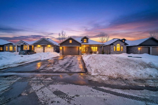 21 Brookfield Crescent