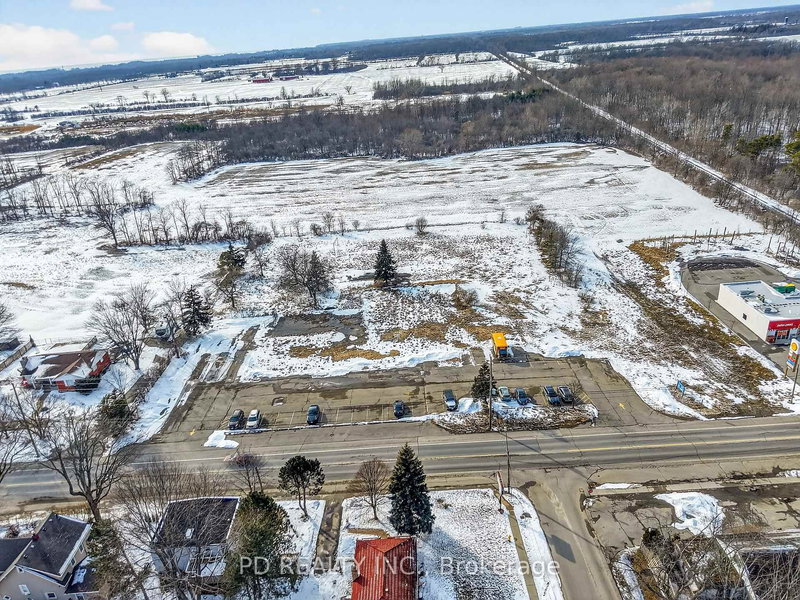 243 Gorham Rd, Fort Erie, L0S 1N0 | Image 2