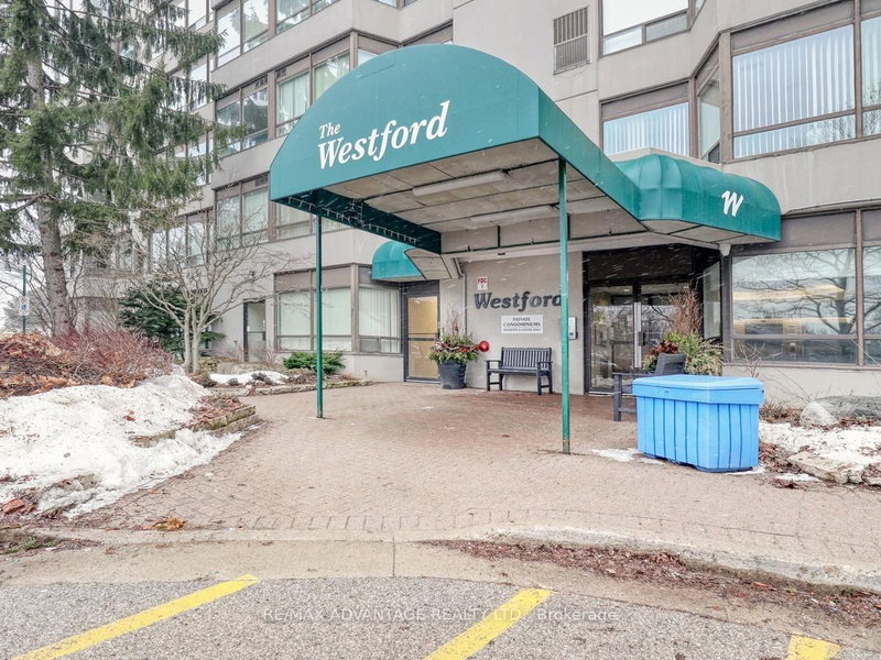 205 - 744 Wonderland Rd S, London South, N6K 4K3 | Image 2