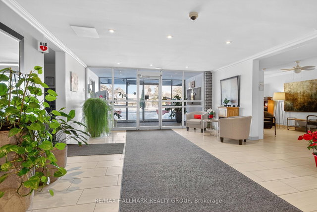 407 - 2400 Virginia Drive