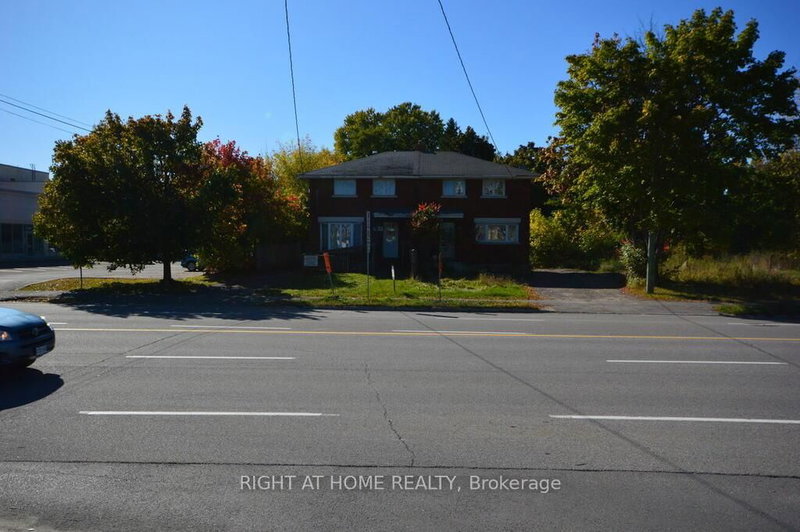 348 Woodroffe Avenue, Ottawa