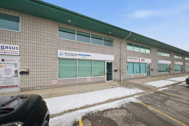 12-Upper, - 45 Dalkeith Dr, Brantford, N3P 1M1 | Image 3