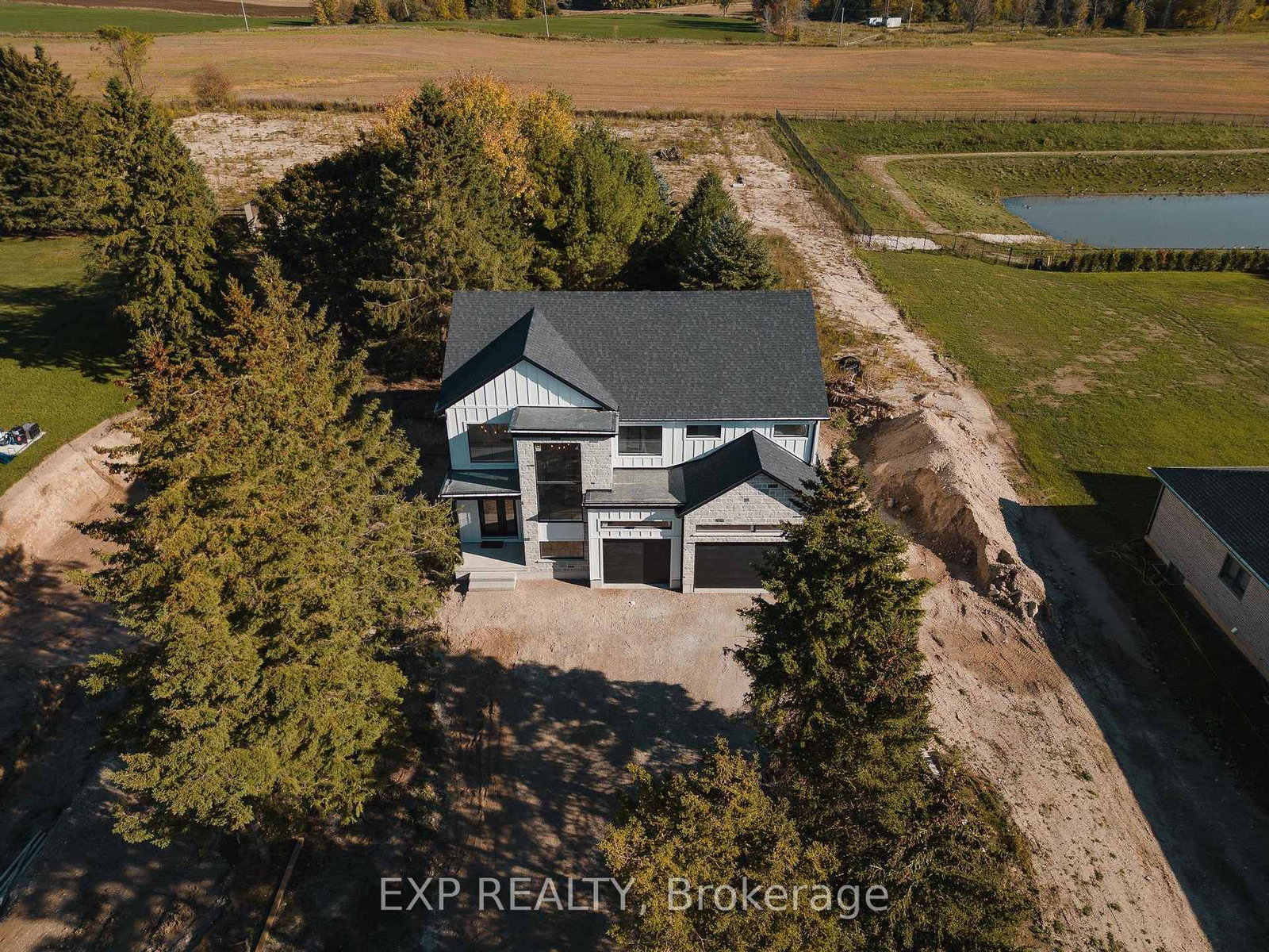1060 Walton Avenue • North Perth, ON photo 50