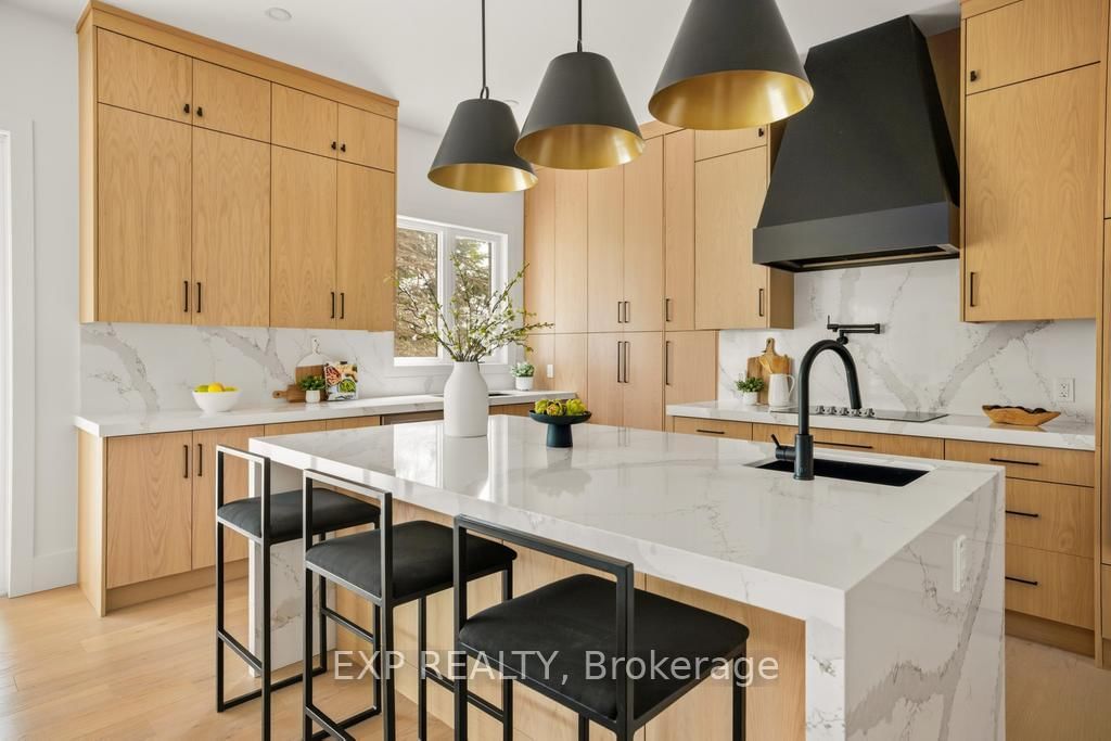 1060 Walton Avenue • North Perth, ON photo 9