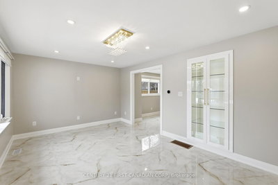 174 Manitoulin Drive, London East, Ontario image-0-4