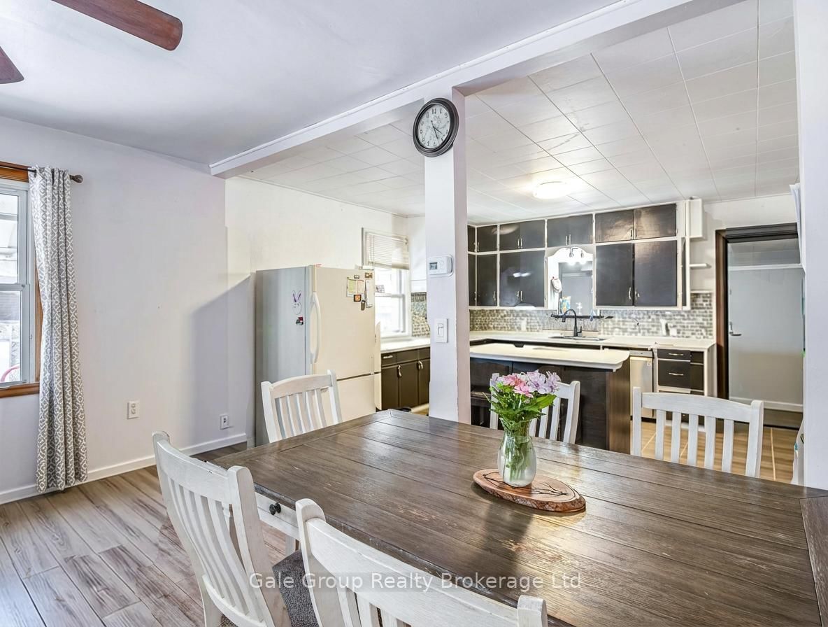 839 Dufferin Street - Photo 4